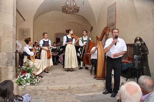 Volksmusik auf Schloss Prösels